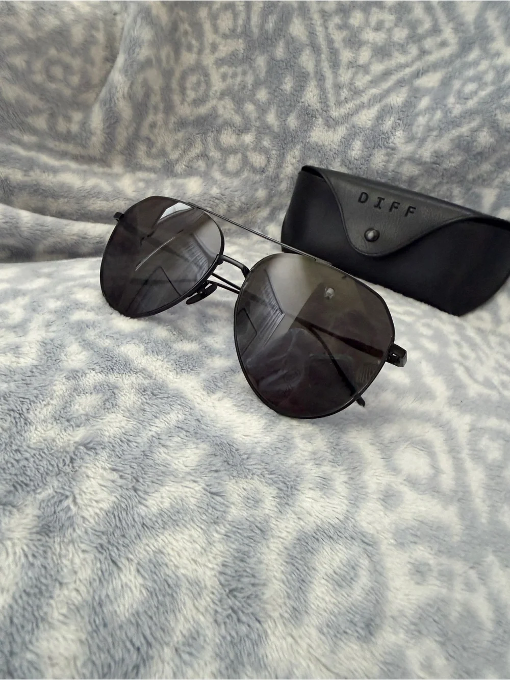 Diff Eyewear Dash Unisex Matte Black Sunglasses Metal Aviator Polarized